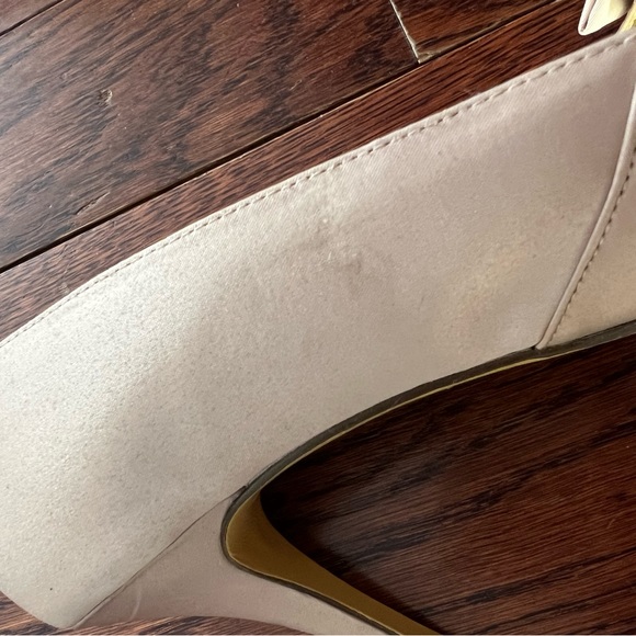 Nina Satin Pumps - Picture 6 of 6